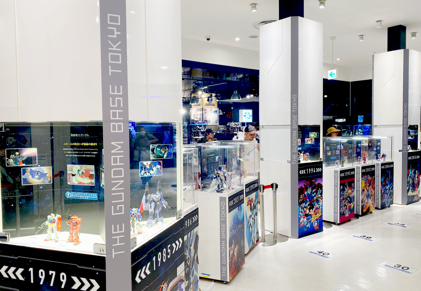 Interior images of the Gundam Base Tokyo in Odaiba, Tokyo1